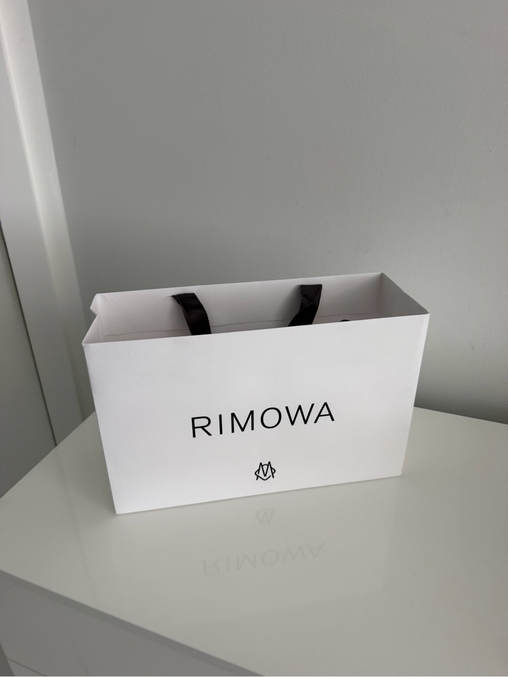 RIMOWA White Tote Bag with Black Handles